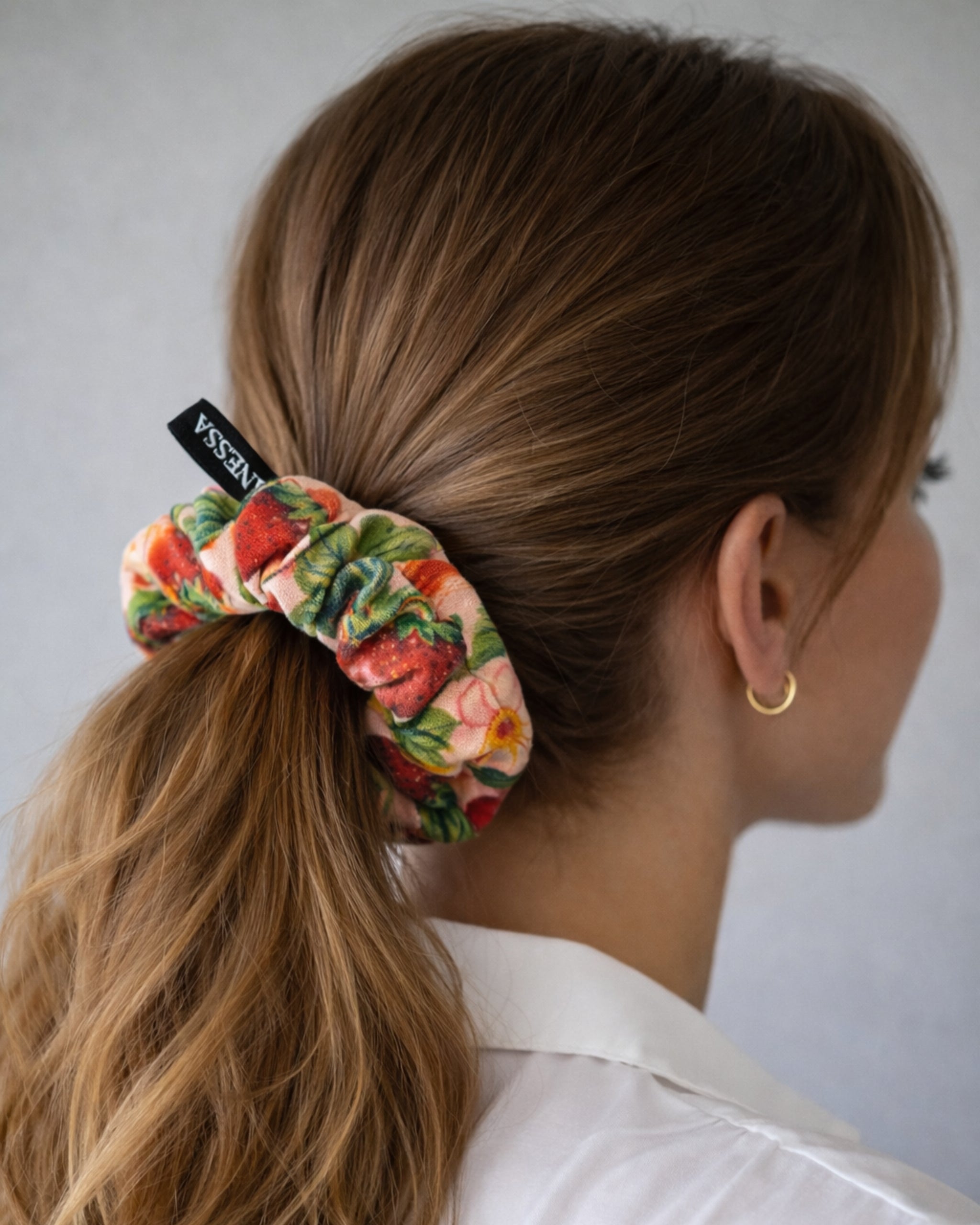 Scrunchie Erdbeeren rosa